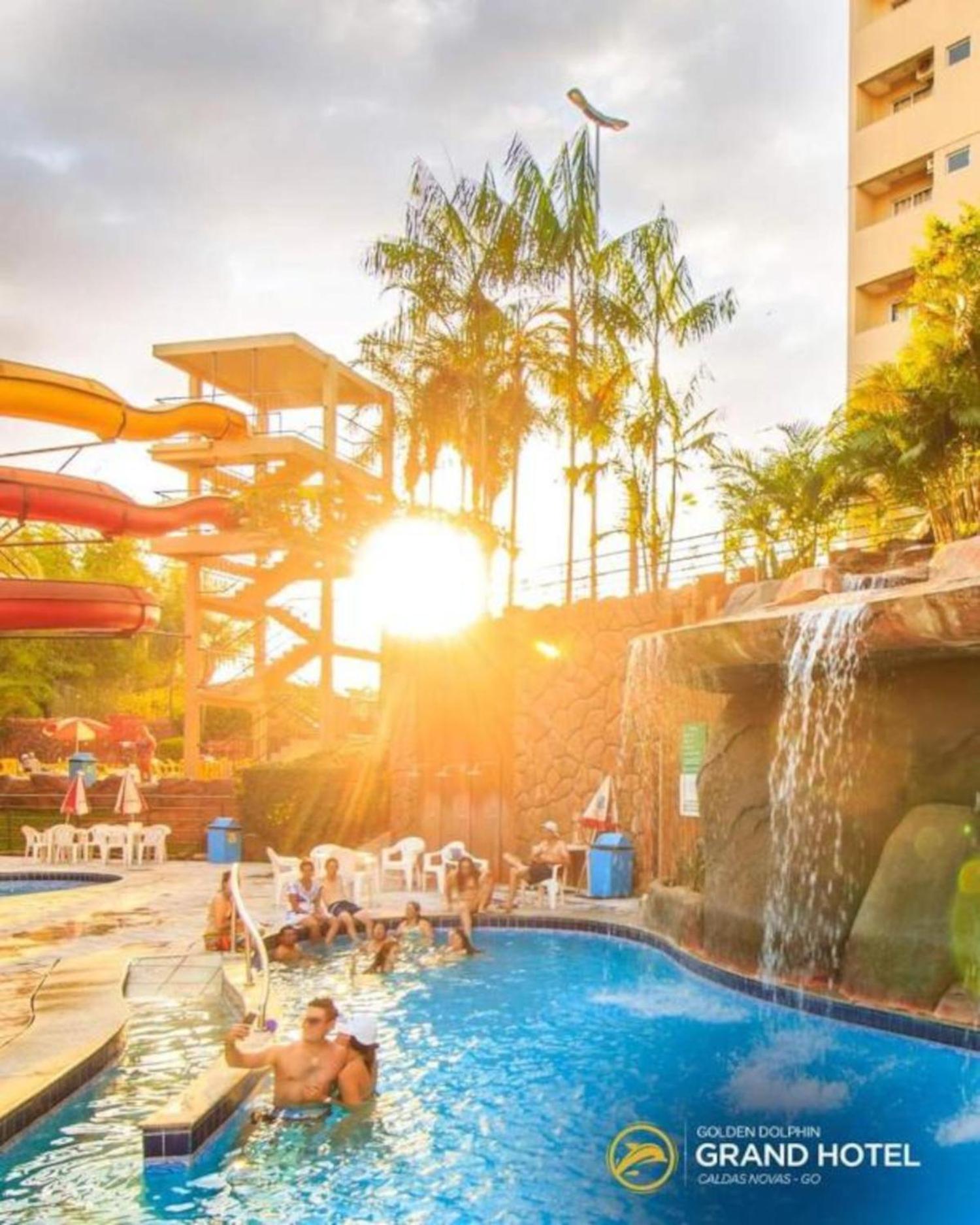 Caldas Novas, Golden Dolphin Grand Hotel, Quarto Sala Cozinha Aconchegante, Ap 361 ภายนอก รูปภาพ