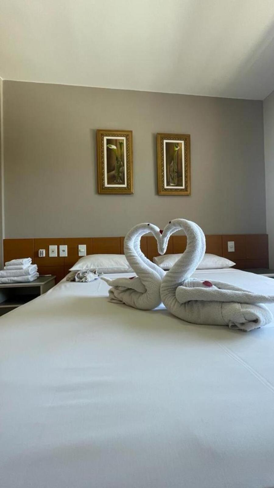 Caldas Novas, Golden Dolphin Grand Hotel, Quarto Sala Cozinha Aconchegante, Ap 361 ภายนอก รูปภาพ